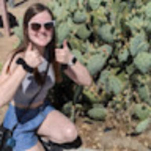 Meet your Posher, Holly